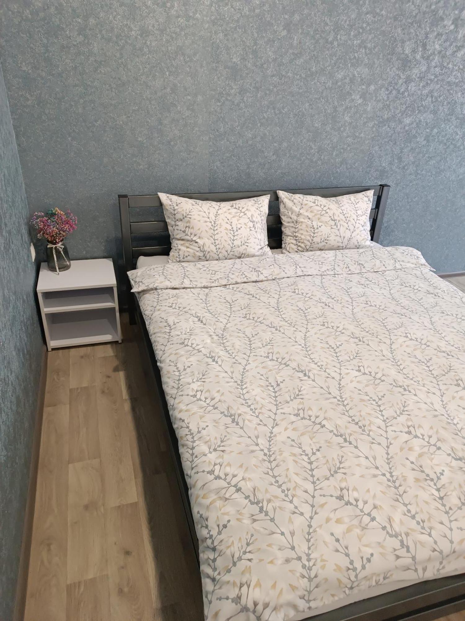 Две Уютные Квартиры В Центре Города Дзержинка - New Apartments Kryvyi Rih Dış mekan fotoğraf